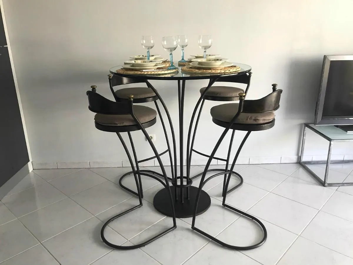 Juan Flore: Calme Absolu A 100M De La Plage Apartman Antibes Franciaország