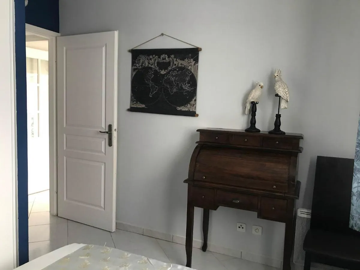 Juan Flore: Calme Absolu A 100M De La Plage Apartment Antibes France